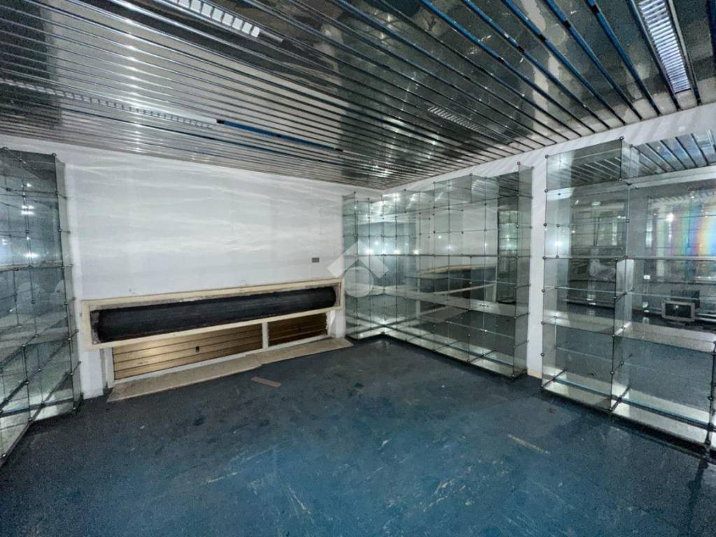Box / garage a Lamezia terme in Via Piave, 16 - Foto 5
