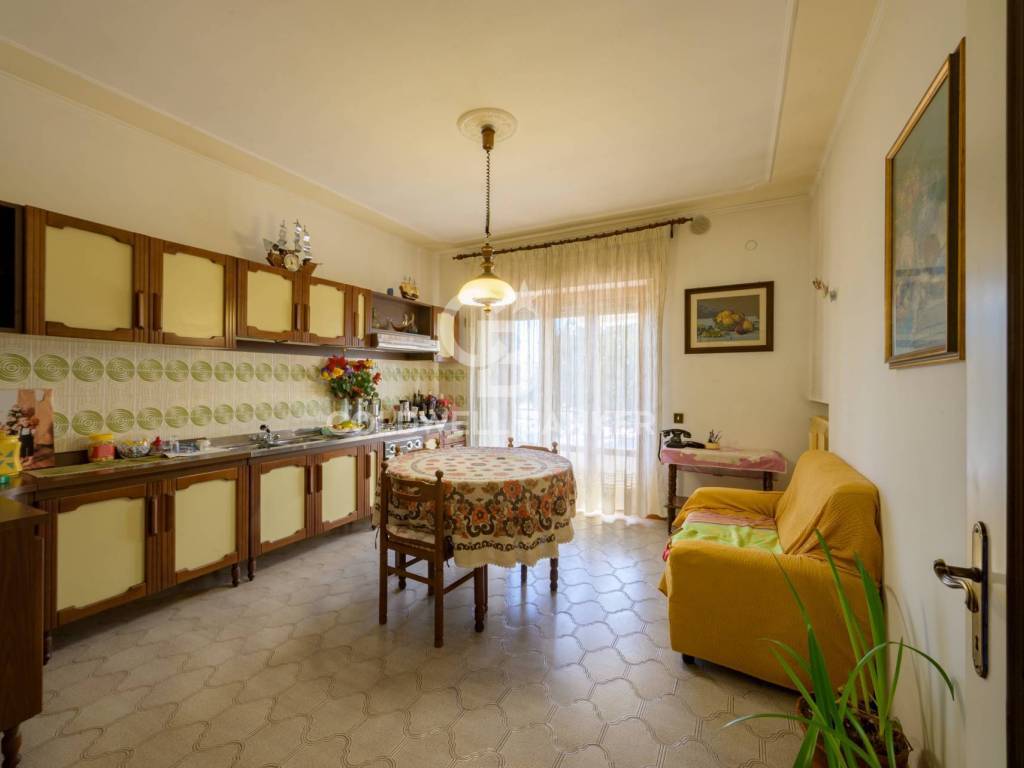 Appartamento a Gubbio in Via Beniamino Ubaldi - Foto 2