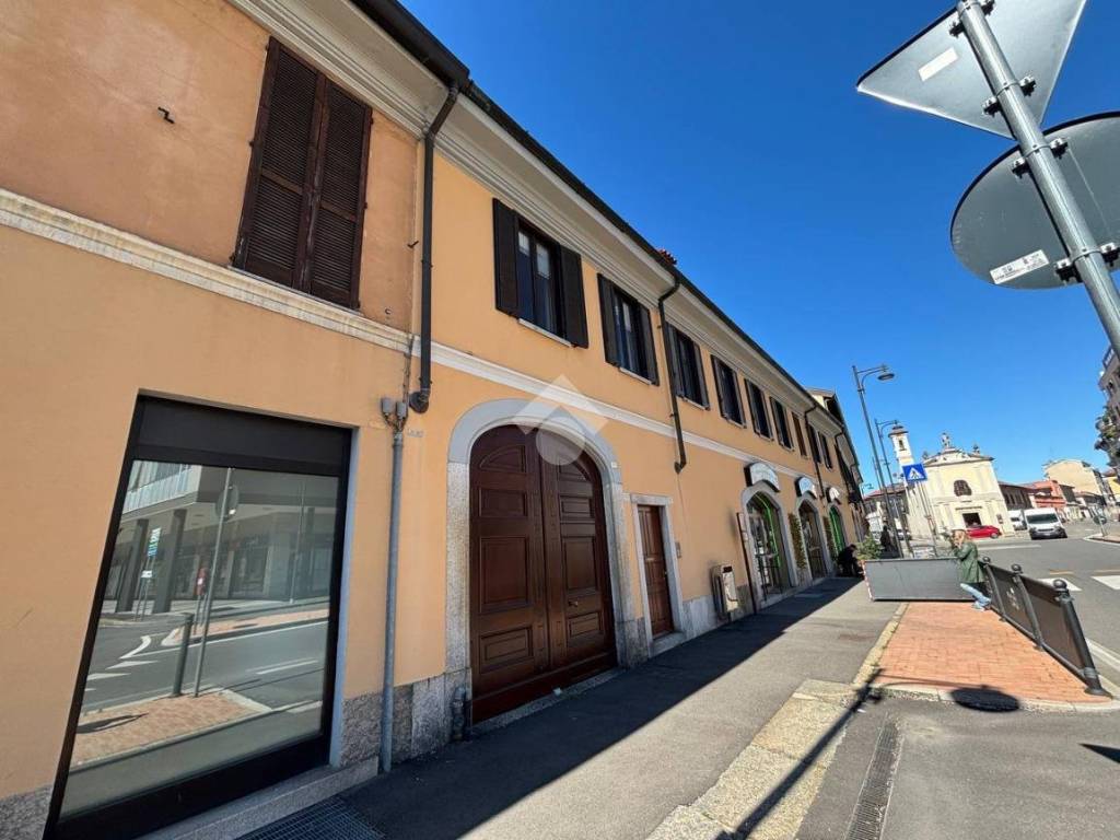 Immobile a Busto arsizio in Piazza A. Manzoni, 19 - Foto 5