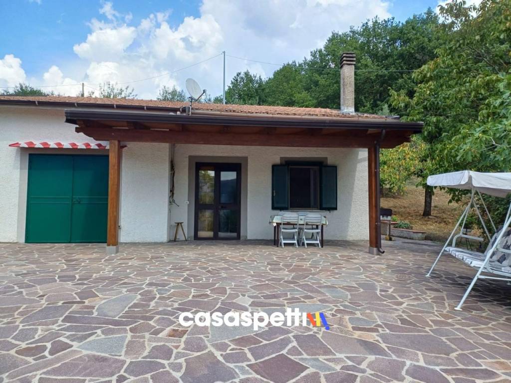 Casa indipendente a Muro lucano in Contrada Piani snc - Foto 3