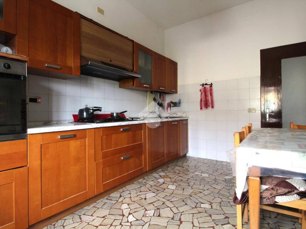 Appartamento a Arzignano in Via Almerigo da Schio, 5 - Foto 3