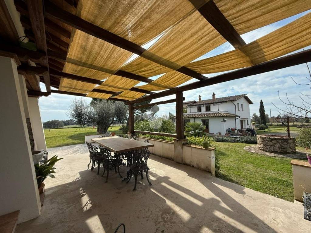 Villa a Montalto di castro in VIA AURELIA TARQUINIA - Foto 2