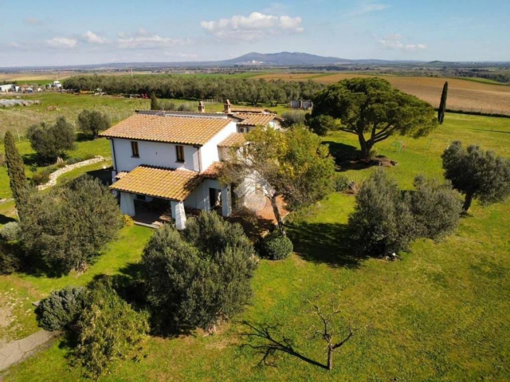 Villa a Montalto di castro in VIA AURELIA TARQUINIA - Foto 4