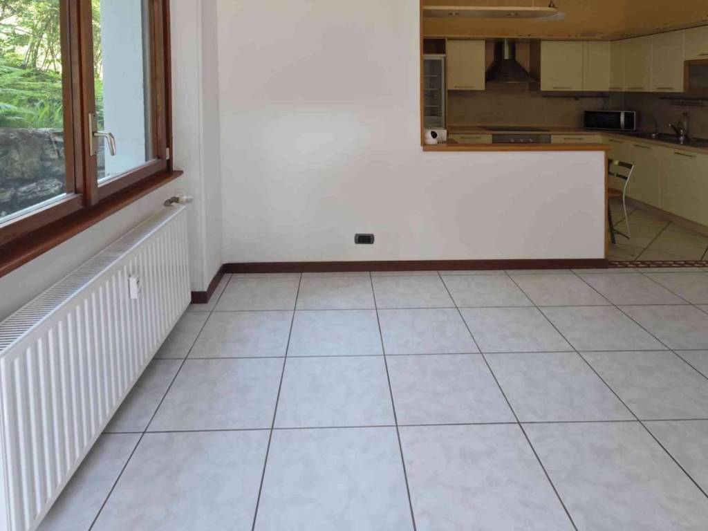 Appartamento a Como in Via per Brunate, 54 - Foto 5