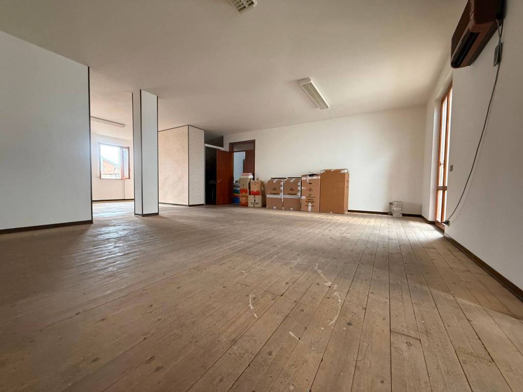 Appartamento a Montecassiano in Via Nazionale, 149 - Foto 2