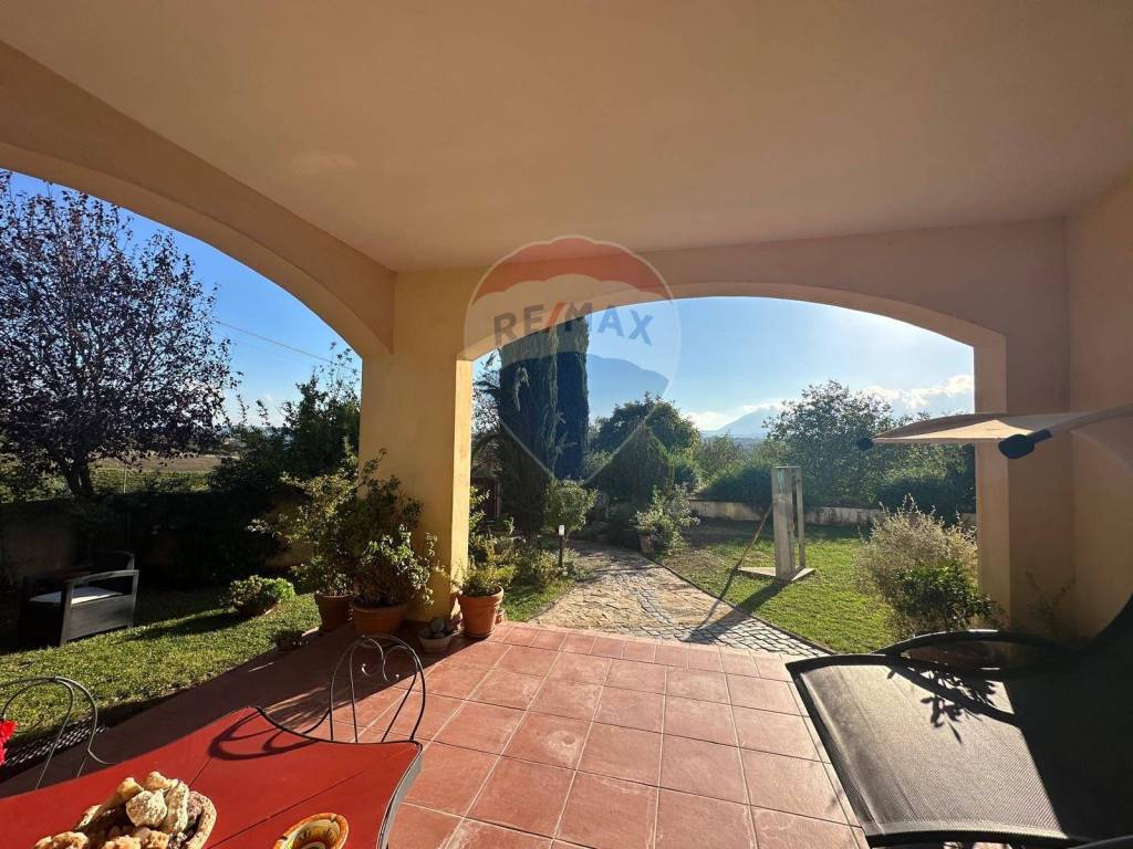 Casa indipendente a Benevento in C/da Roseto - Foto 4