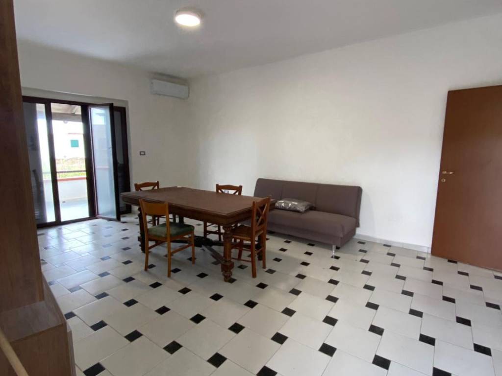 Villa a Castel volturno in Viale dei Fiori - Foto 4