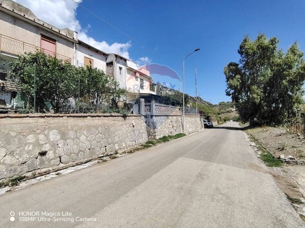 Casa indipendente a Caccamo in San Giovanni Li Greci - Foto 2