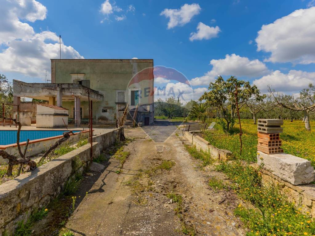 Villa a Andria in Via Salvatore Santissimo - Foto 2