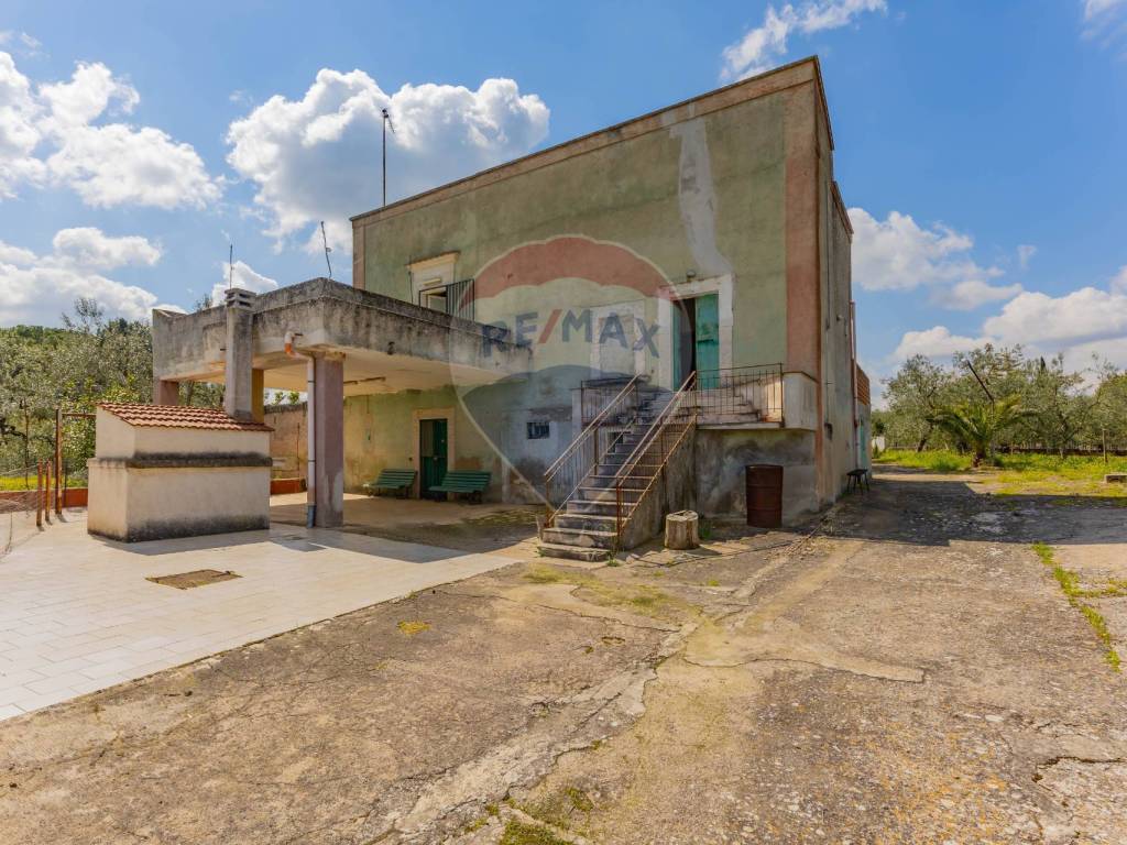 Villa a Andria in Via Salvatore Santissimo - Foto 3
