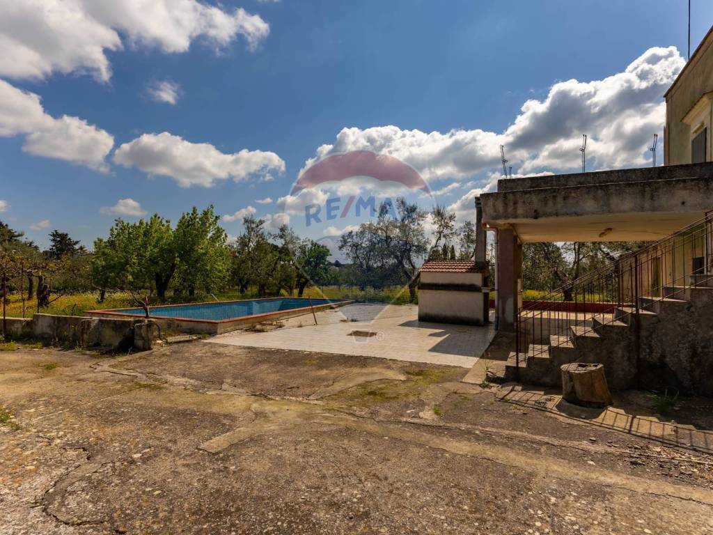 Villa a Andria in Via Salvatore Santissimo - Foto 4