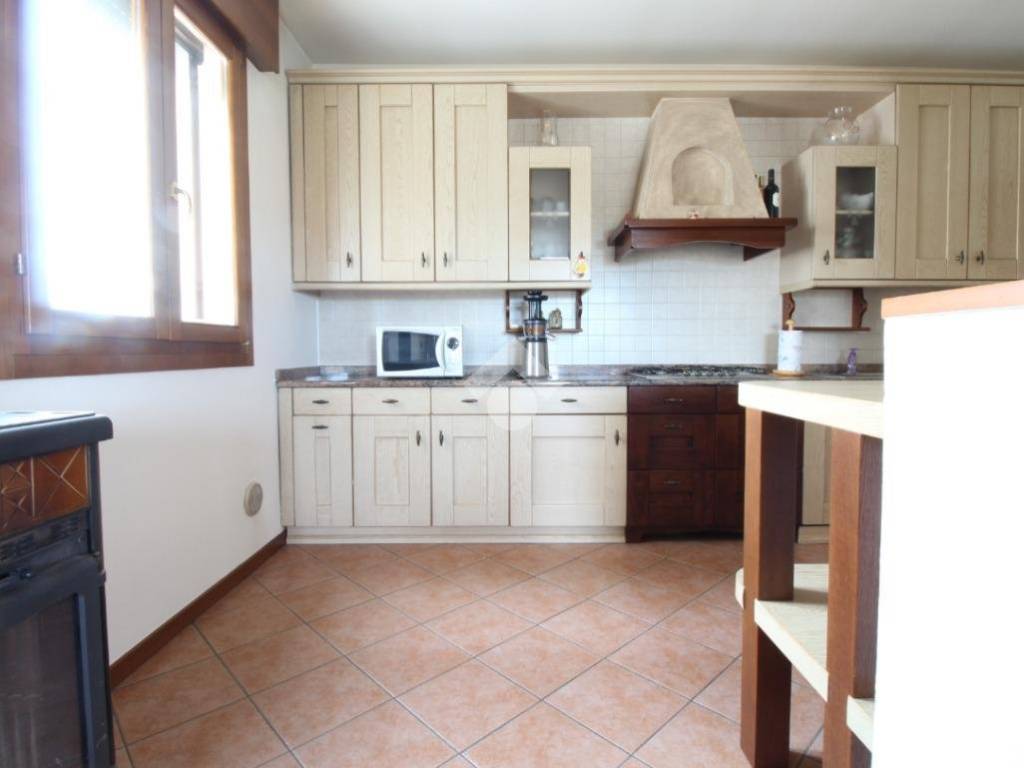 Appartamento a Montecchio precalcino - Foto 2