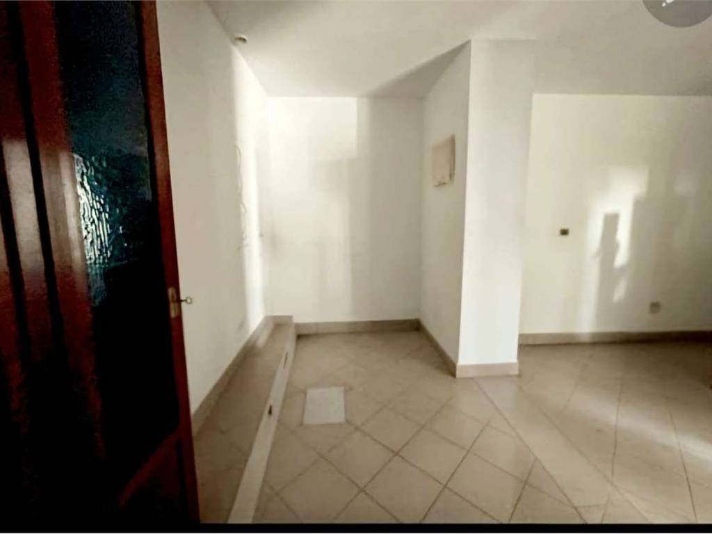 Appartamento a Sesto calende in via Manzoni - Foto 3