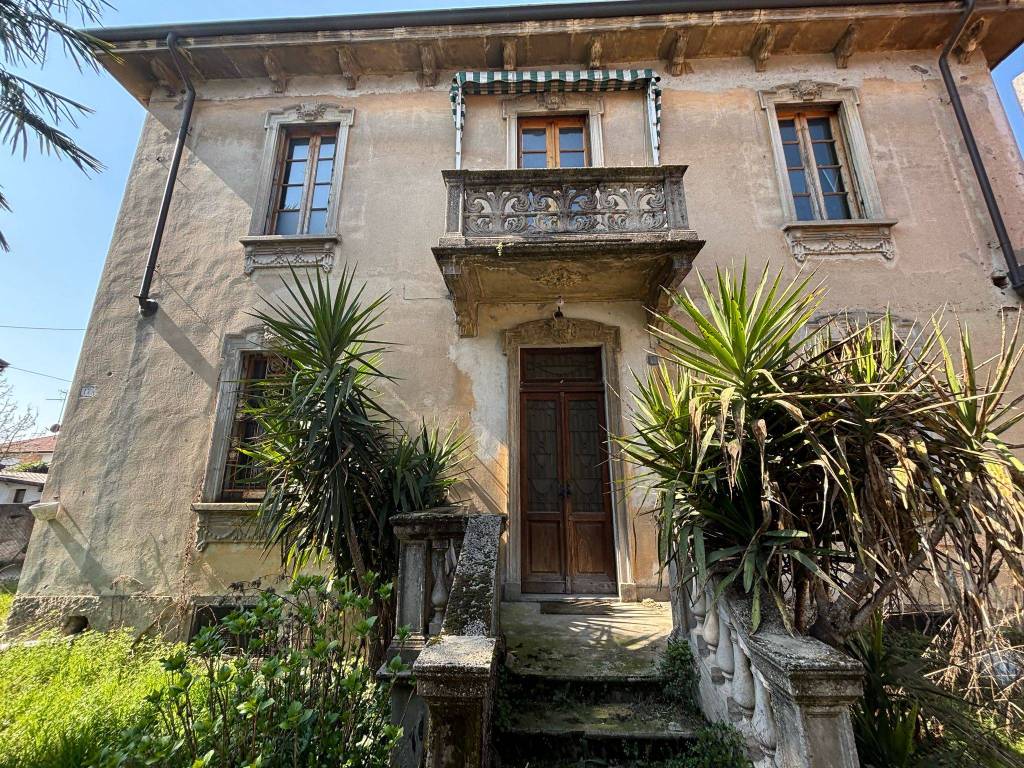 Villa a Vigevano in Via Matteo Gianolio, 17 - Foto 4