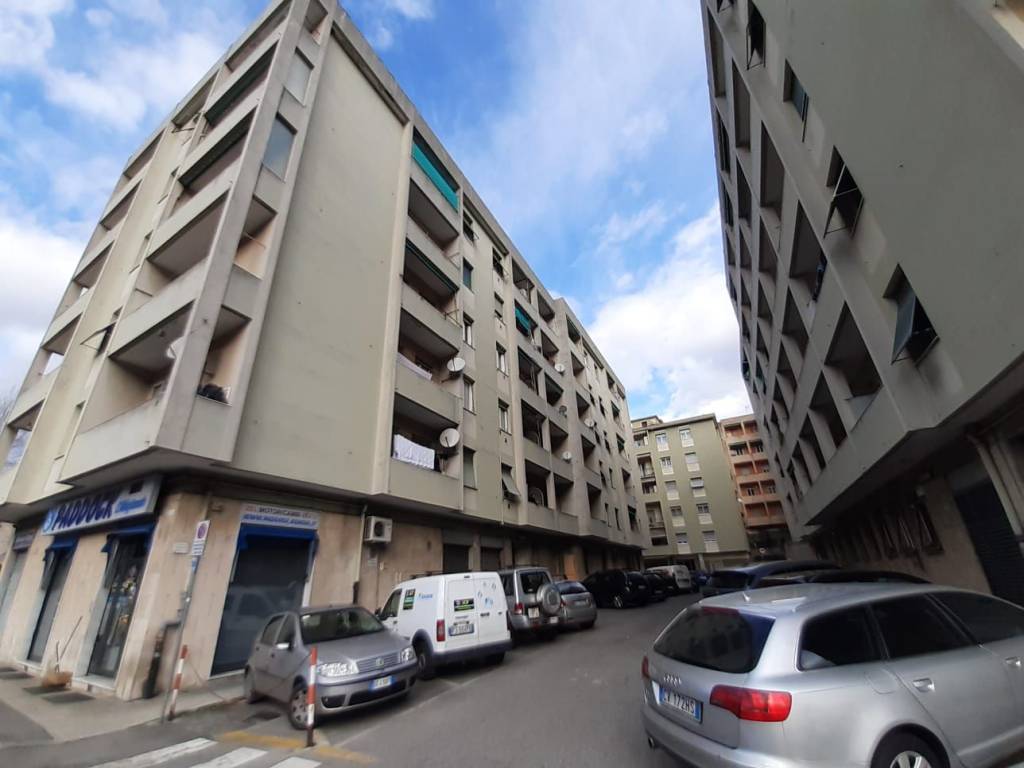 Appartamento a Genova in Via Struppa - Foto 2