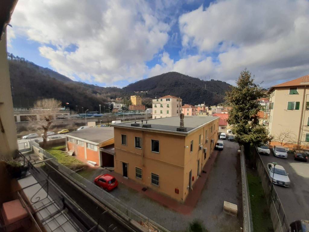Appartamento a Genova in Via Struppa - Foto 3