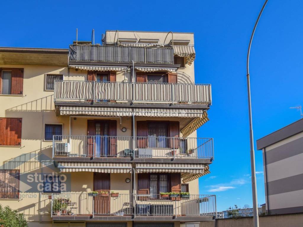 Appartamento a Lodi in VIA UGUCCIONE DA LODI , 6 - Foto 2