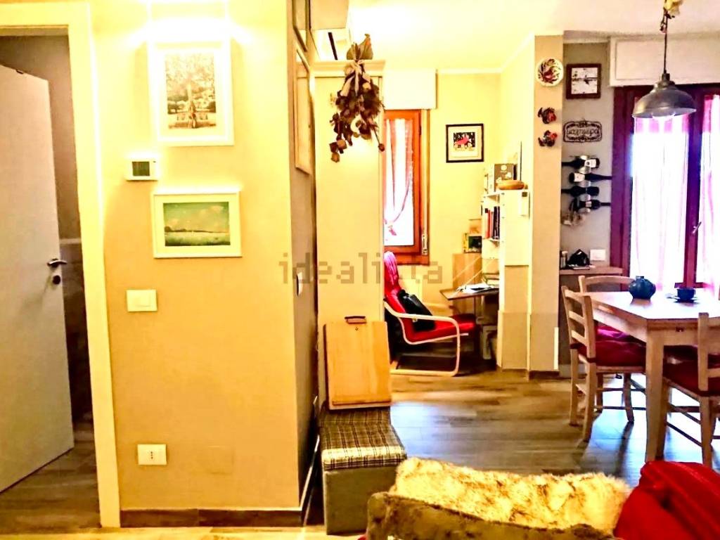 Appartamento a Sarzana in Via Ghiarettolo, 2 - Foto 4