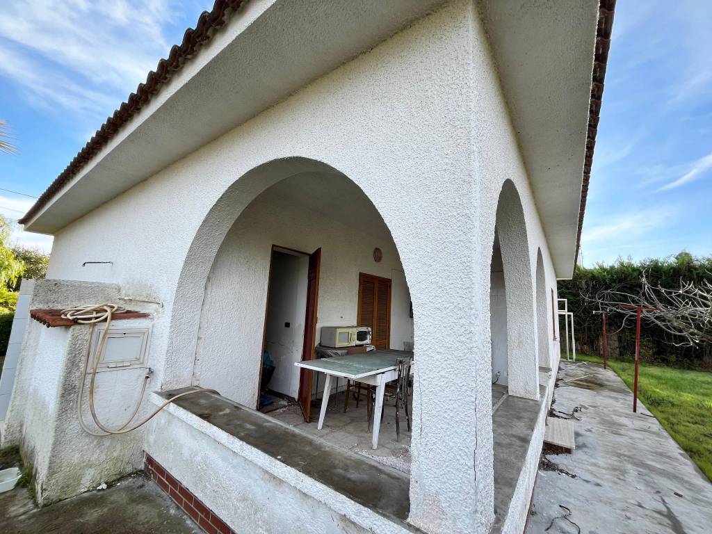 Villa a Manfredonia in Viale delle Rondinelle - Foto 5