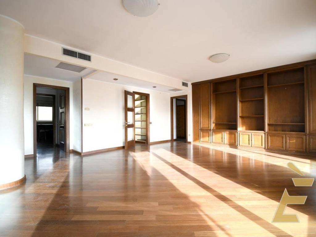 Appartamento a Cagliari in Viale Trieste, 65 - Foto 4