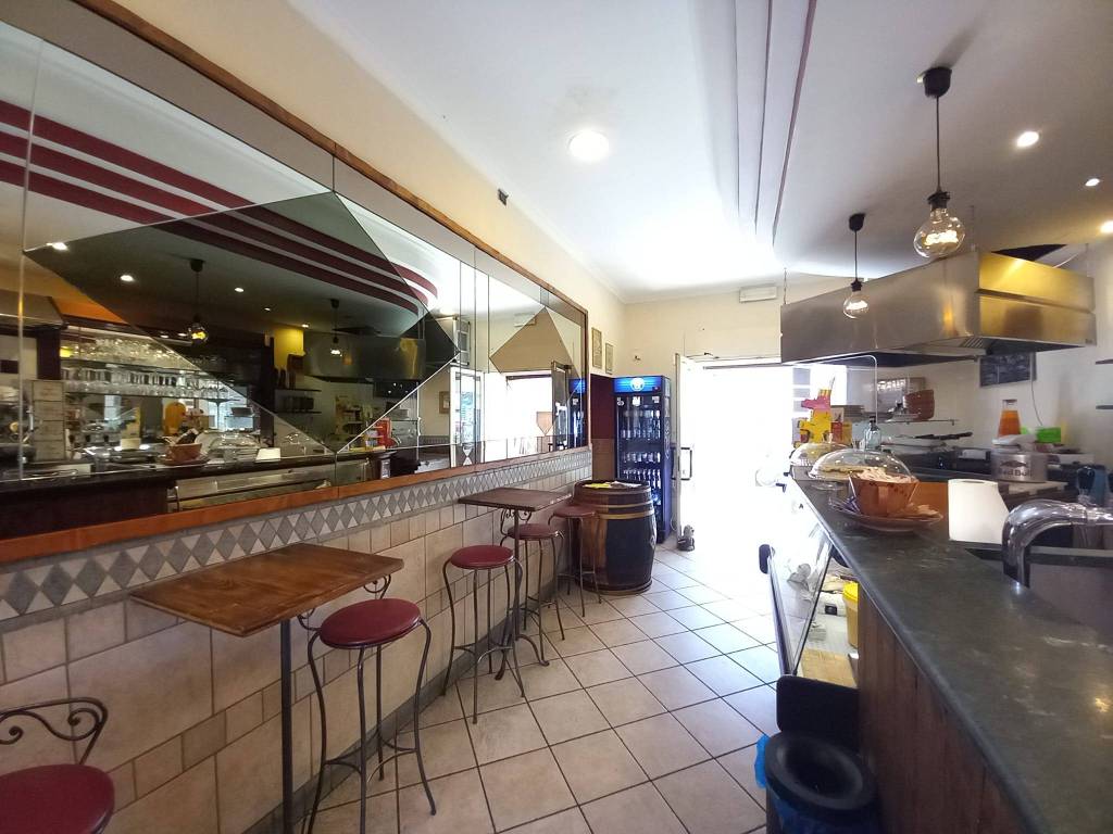 Immobile a Capodimonte in Via Roma, 25 - Foto 2