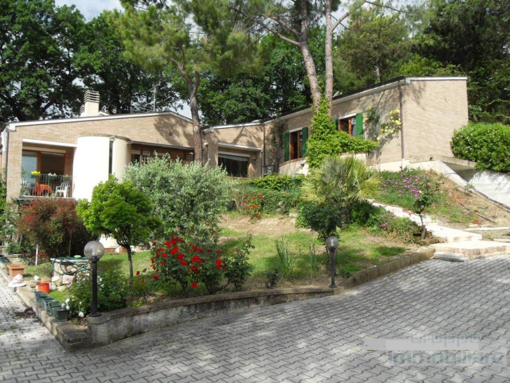Villa a Pesaro in Strada Panoramica Ardizio - Foto 2