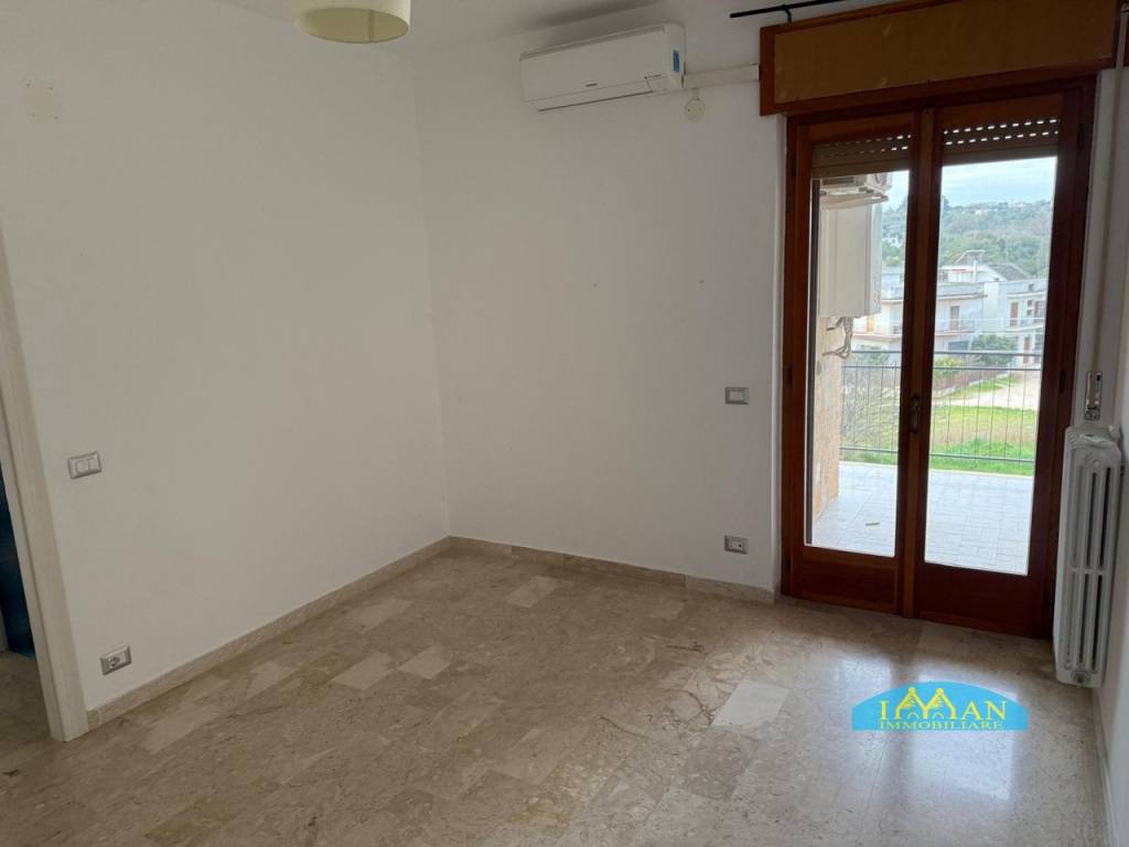 Appartamento a Ceglie messapica in Via Daunia - Foto 5