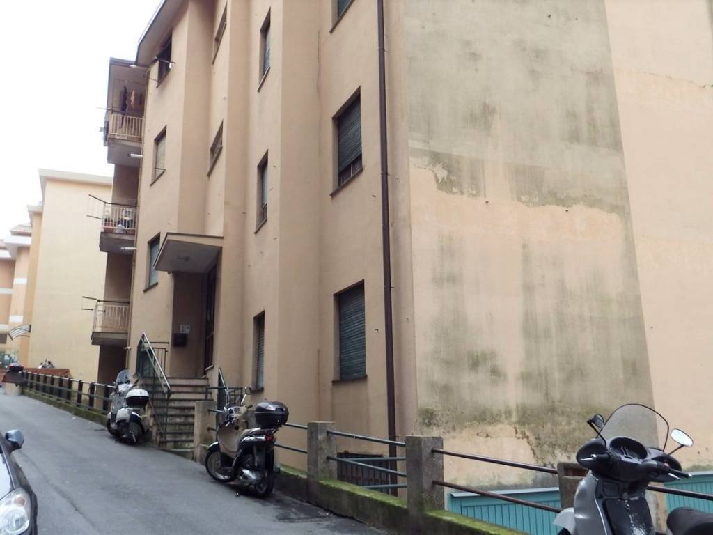 Appartamento a Genova in Via al Poligono di Quezzi, 1 - Foto 1