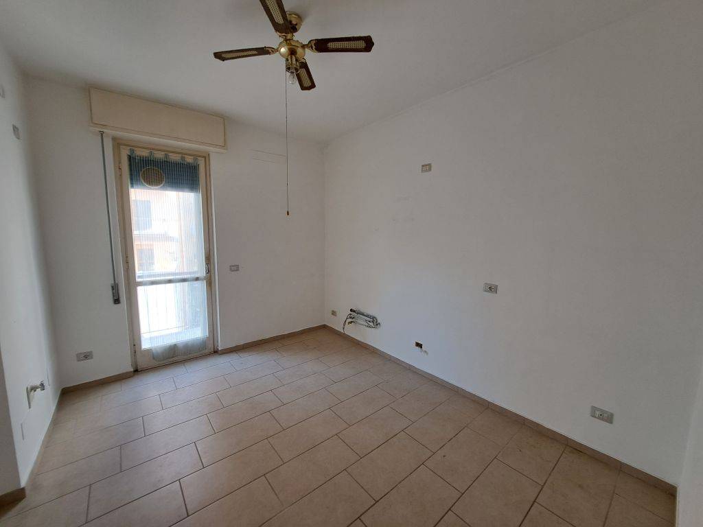 Appartamento a Vercelli in Via Gian Battista Viotti, 16 - Foto 2