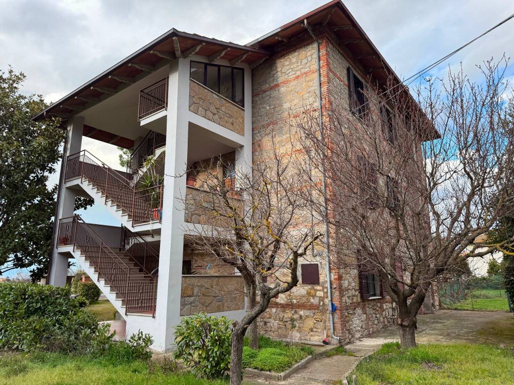 Rustico / casale a Castiglione del lago - Foto 4