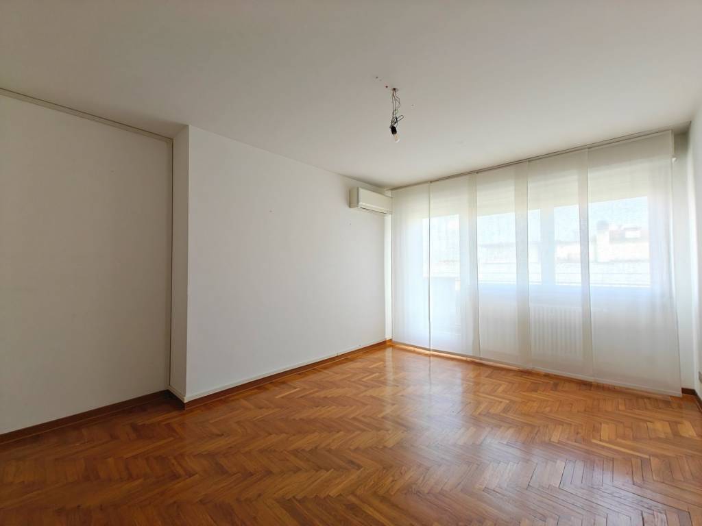 Appartamento a Udine in Via Romeo Battistig, 8 - Foto 2