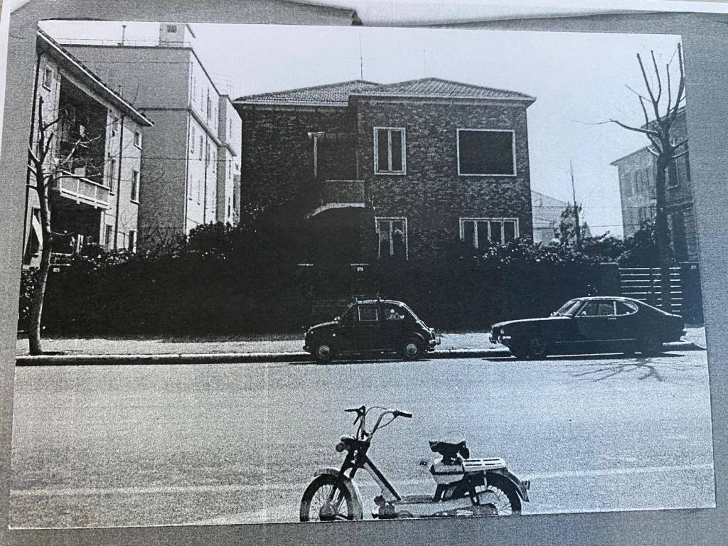 Villa a Pesaro in Viale Guglielmo Marconi, 36 - Foto 4