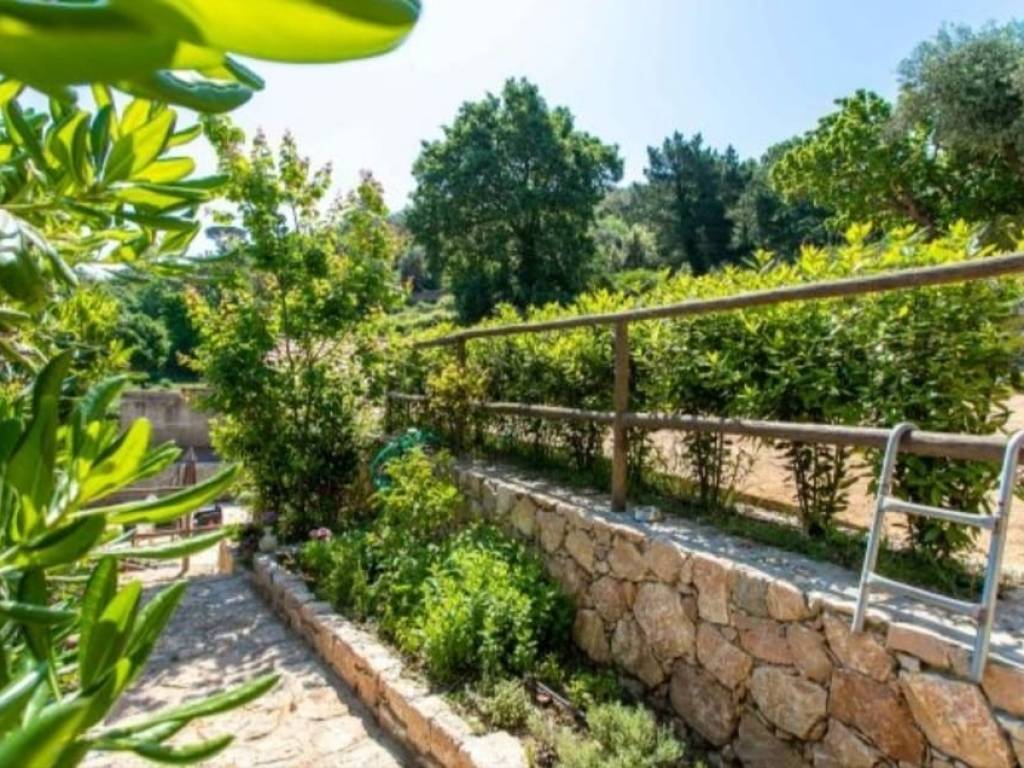 Villa a Monte argentario in Località Punta Nera - Foto 2