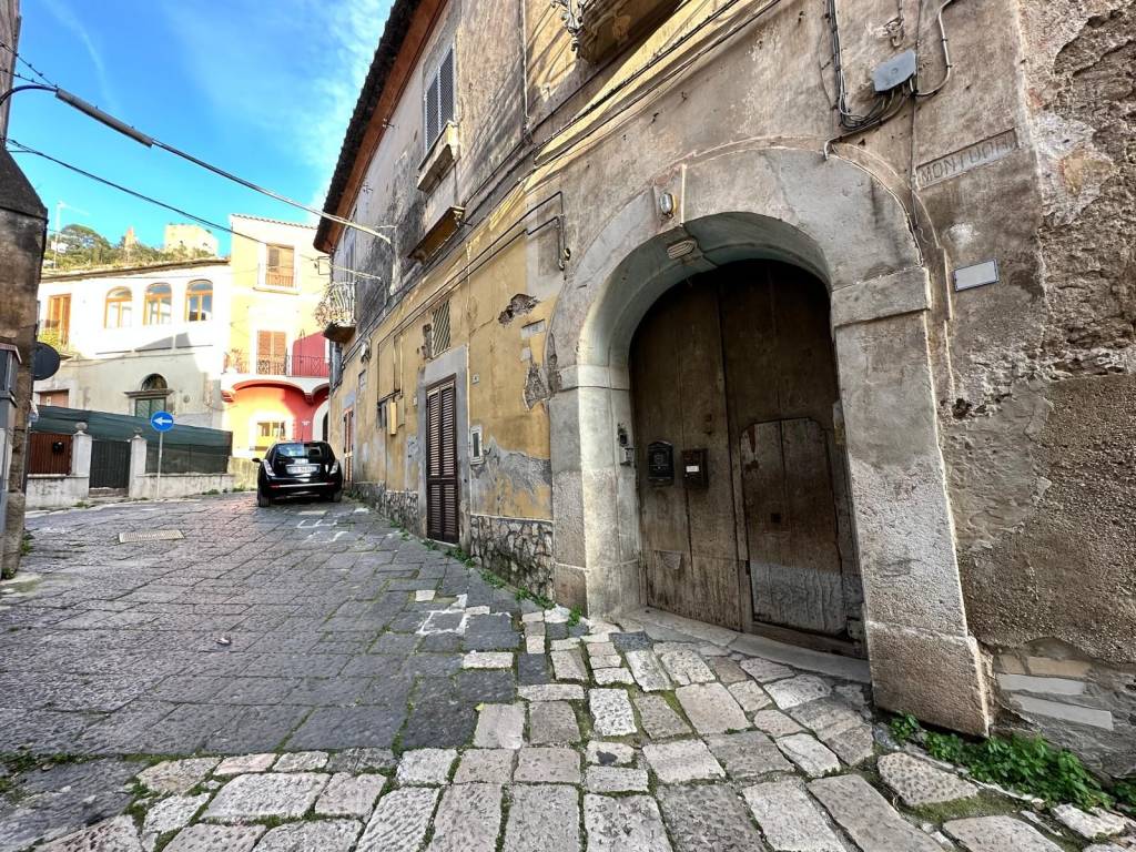 Casa indipendente a Maddaloni in Vicolo Sant'Augusto - Foto 3
