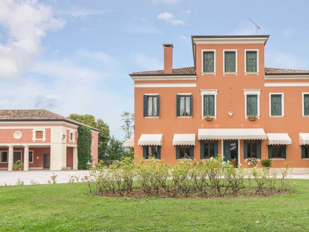 Villa a Pederobba in Via Montello, 21 - Foto 2