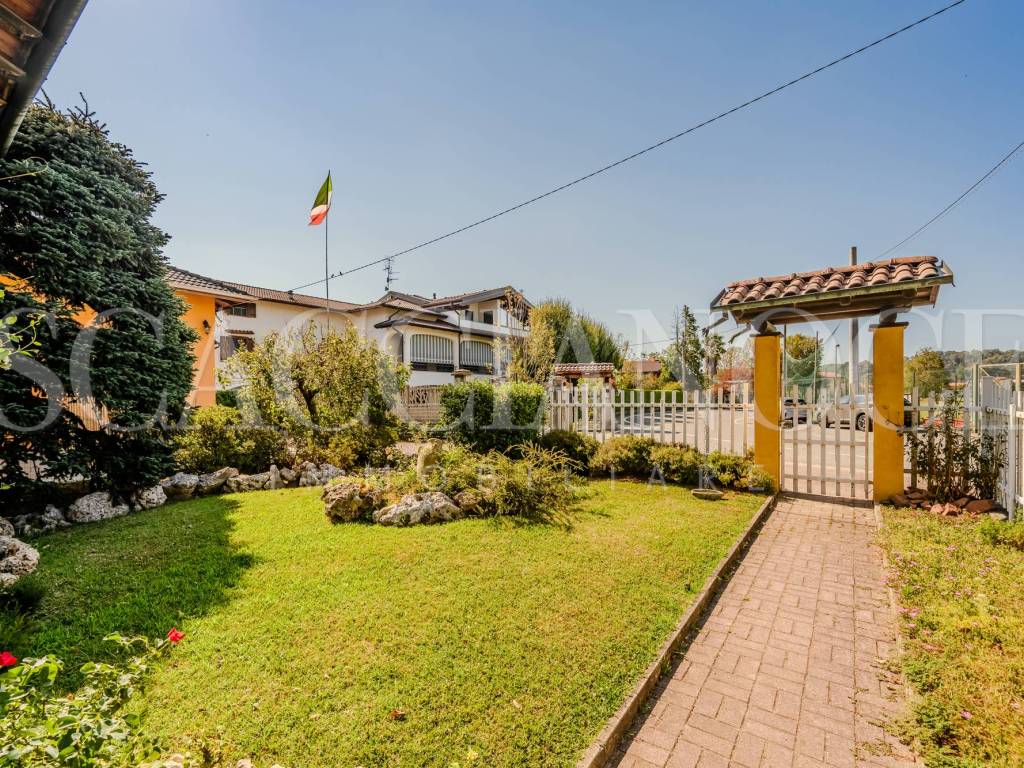 Villa a Cossato in Via Spolina, 19 - Foto 2