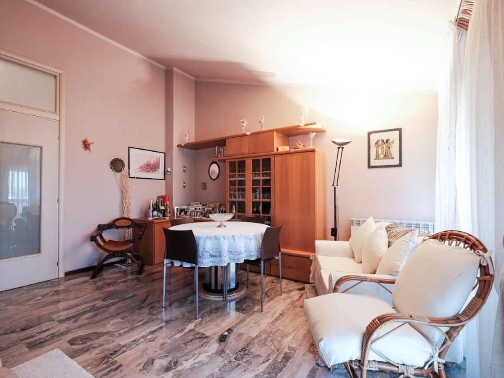 Appartamento a Caprino bergamasco in via Residenza al bosco 18 - Foto 5