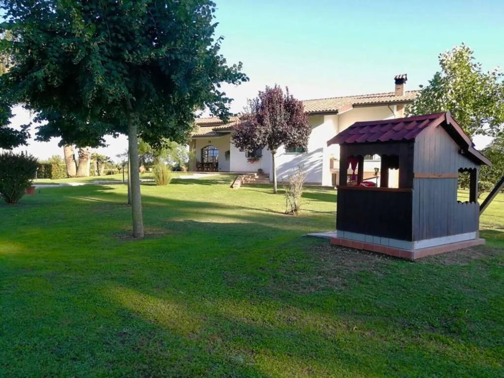 Villa a Cisterna di latina in Via Conca, 48 - Foto 5
