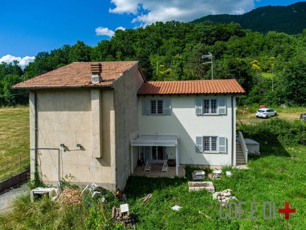 Villa a Petrella salto in Strada Provinciale Cittaducale-Fiamignano - Foto 2