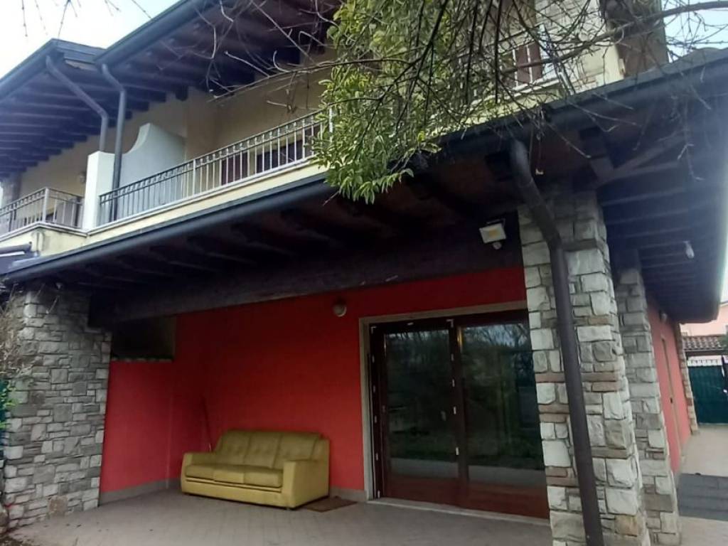 Villa a Concesio in Via John Fitzgerald Kennedy - Foto 2