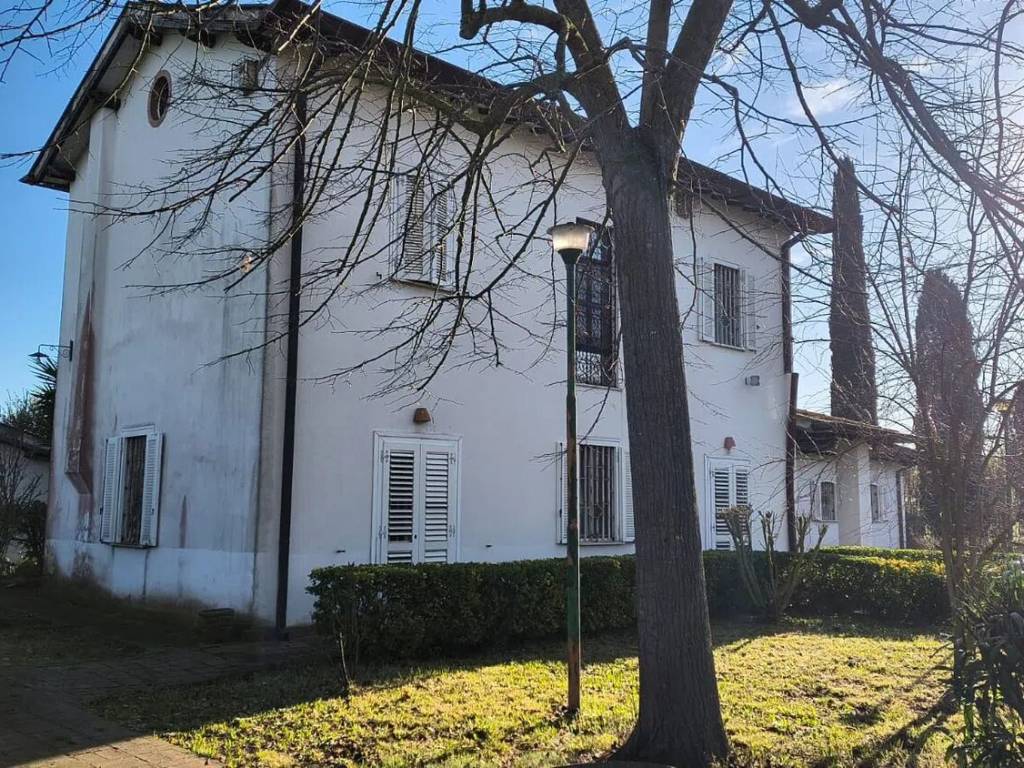 Rustico / casale a Latina in Via U. Zani, 44 - Foto 3
