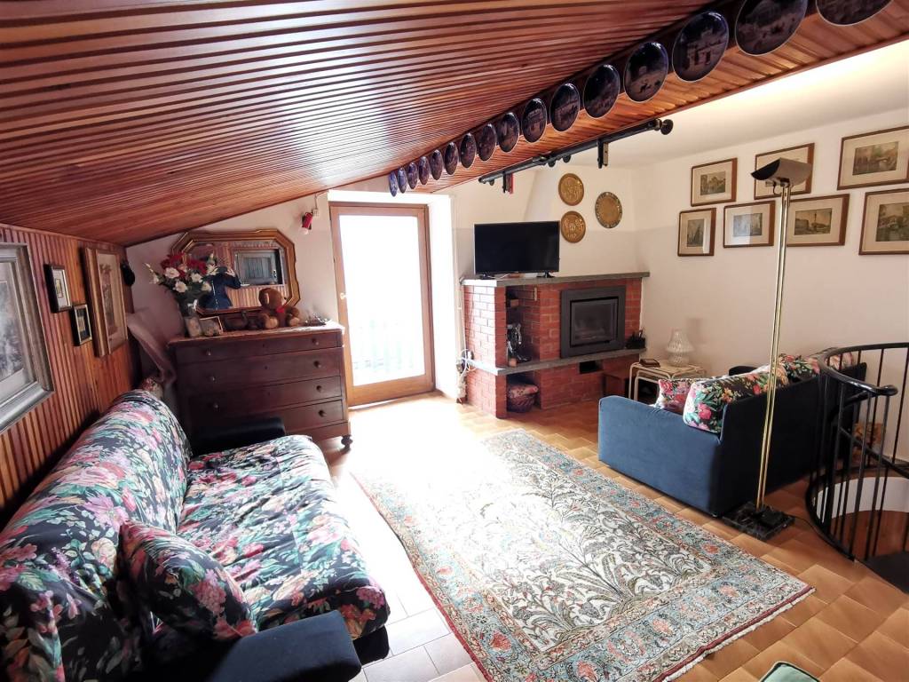 Appartamento a Sondrio in Ronchi - Foto 3