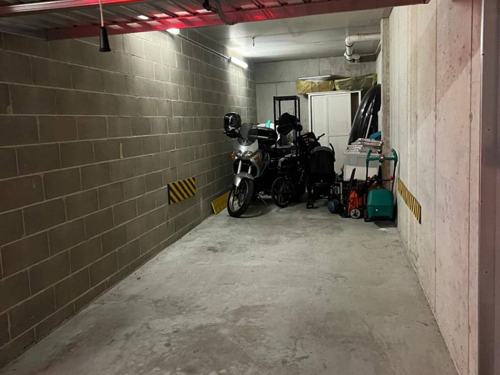 Box / garage a Clusone in Via Sebastiano Ricci - Foto 3