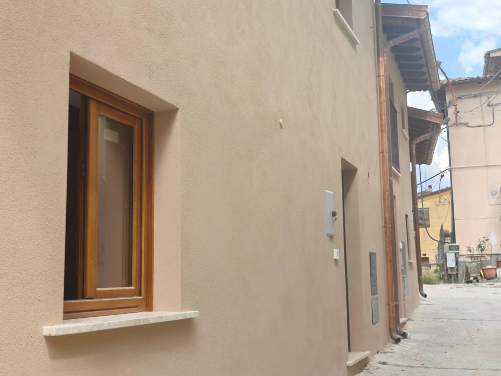Casa indipendente a L'aquila - Foto 2