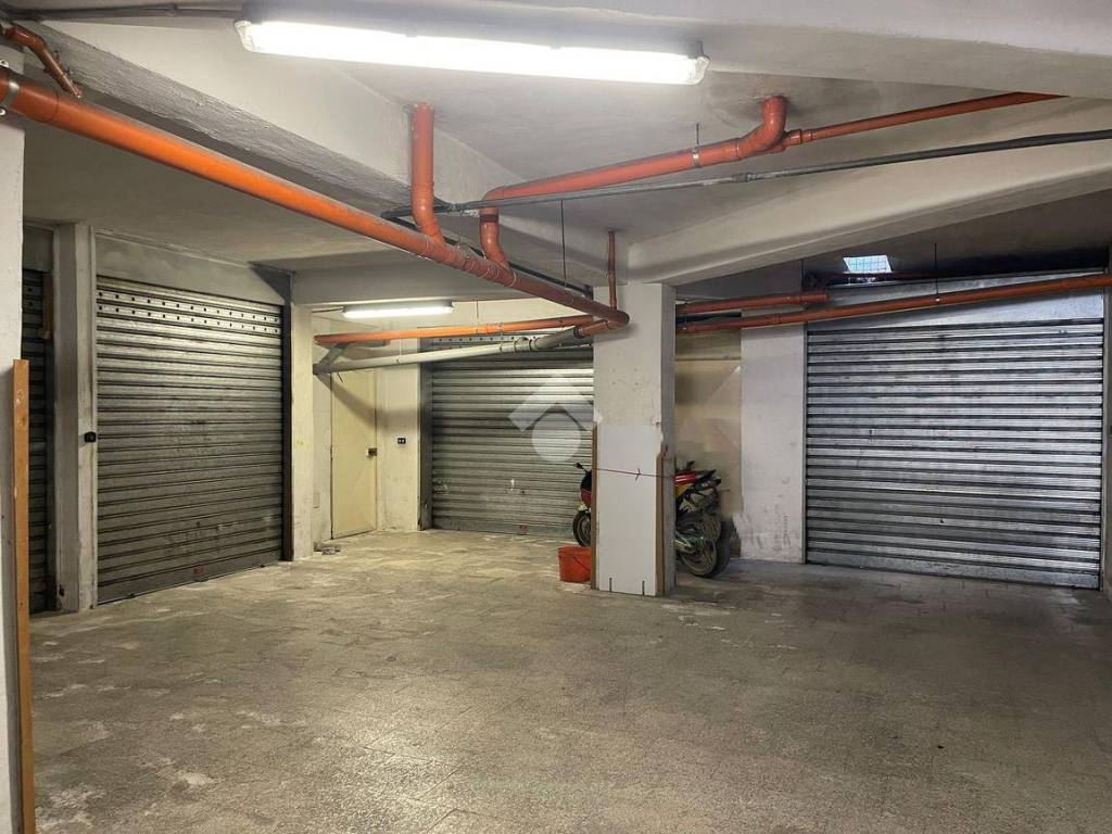 Box / garage a Grottaglie in Via Urbino, 22 - Foto 4