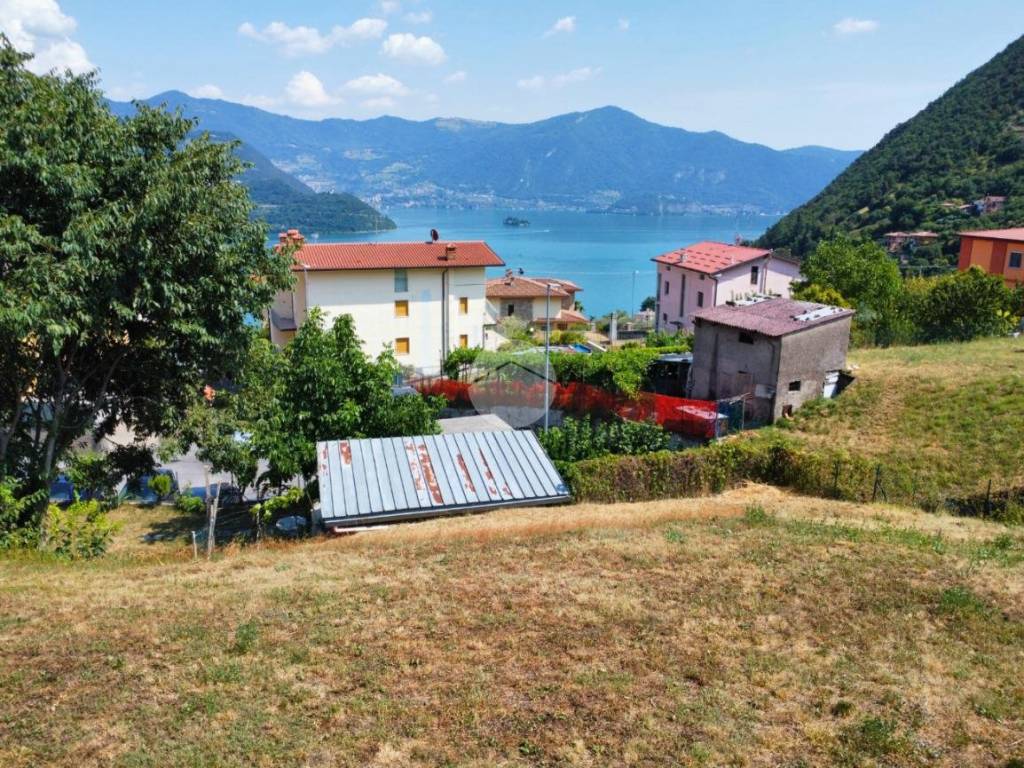Terreno a Tavernola bergamasca in Via San Rocco - Foto 2
