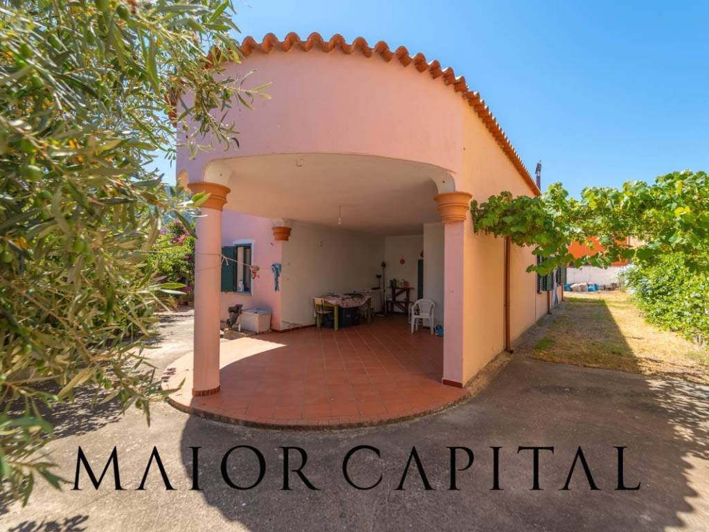 Casa indipendente a Torpè in Via dei Giudicati - Foto 3