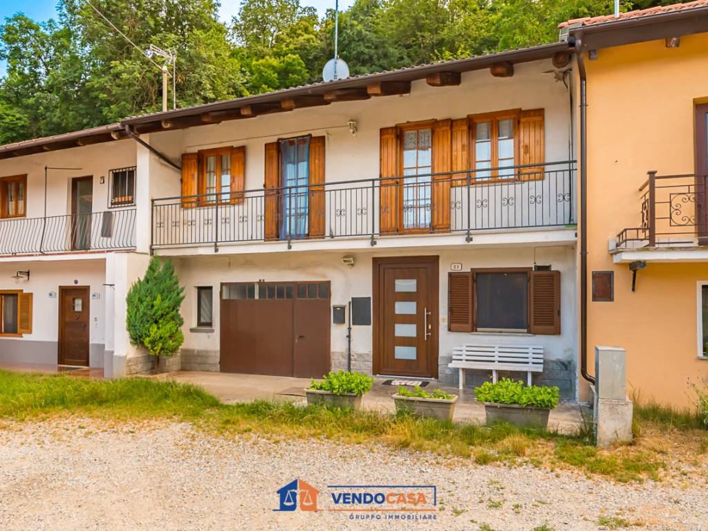Casa indipendente a Bernezzo in Via Alpi, 21 - Foto 2