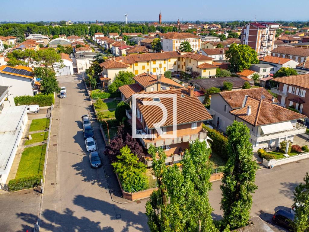 Villa a Russi in Via Generale Pietro Pezzi Siboni - Foto 3