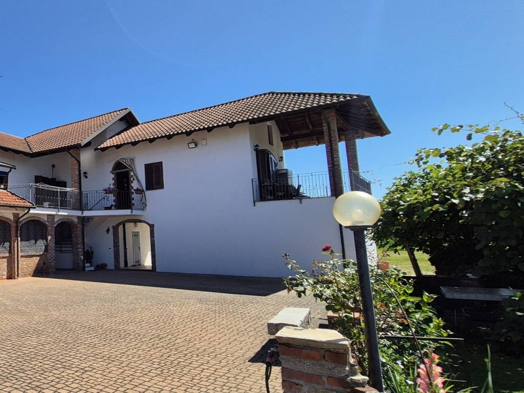 Villa a Crescentino in VIA SCAPPINO ,5 - Foto 2